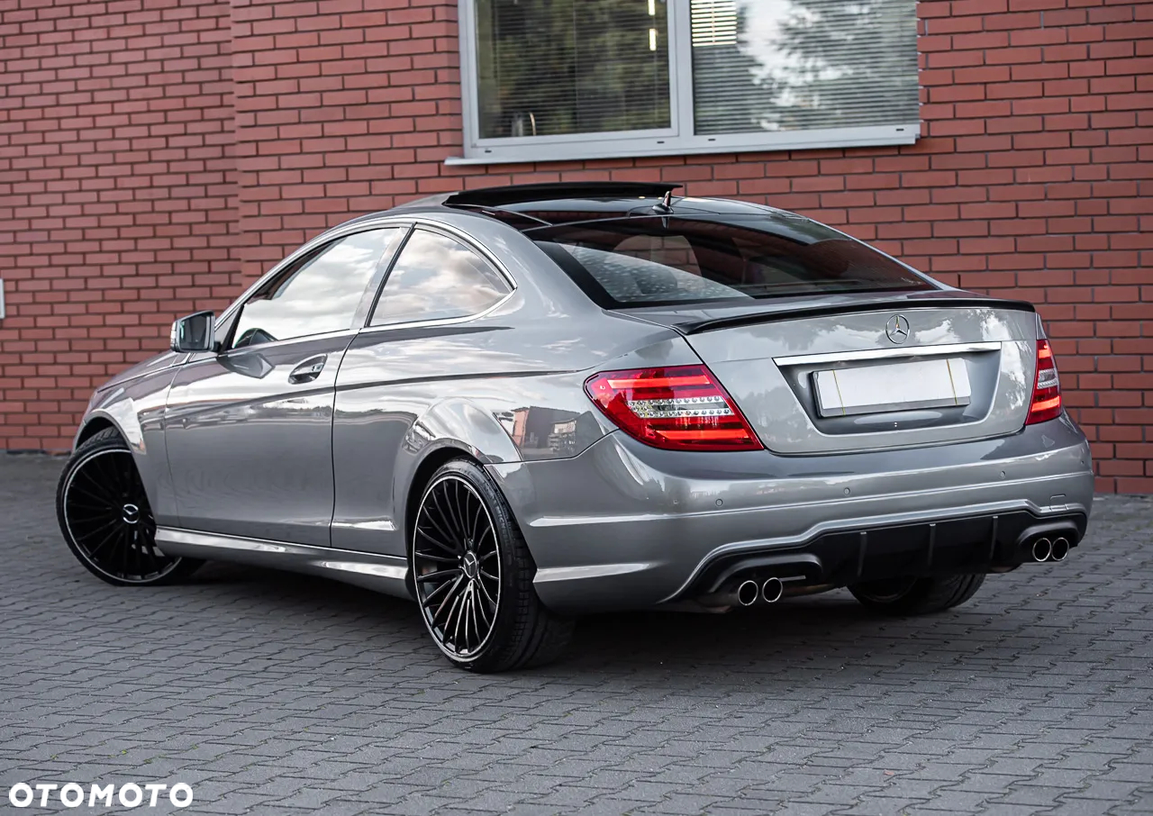 Mercedes-Benz Klasa C 250 Coupe Sport 7G-TRONIC - 9