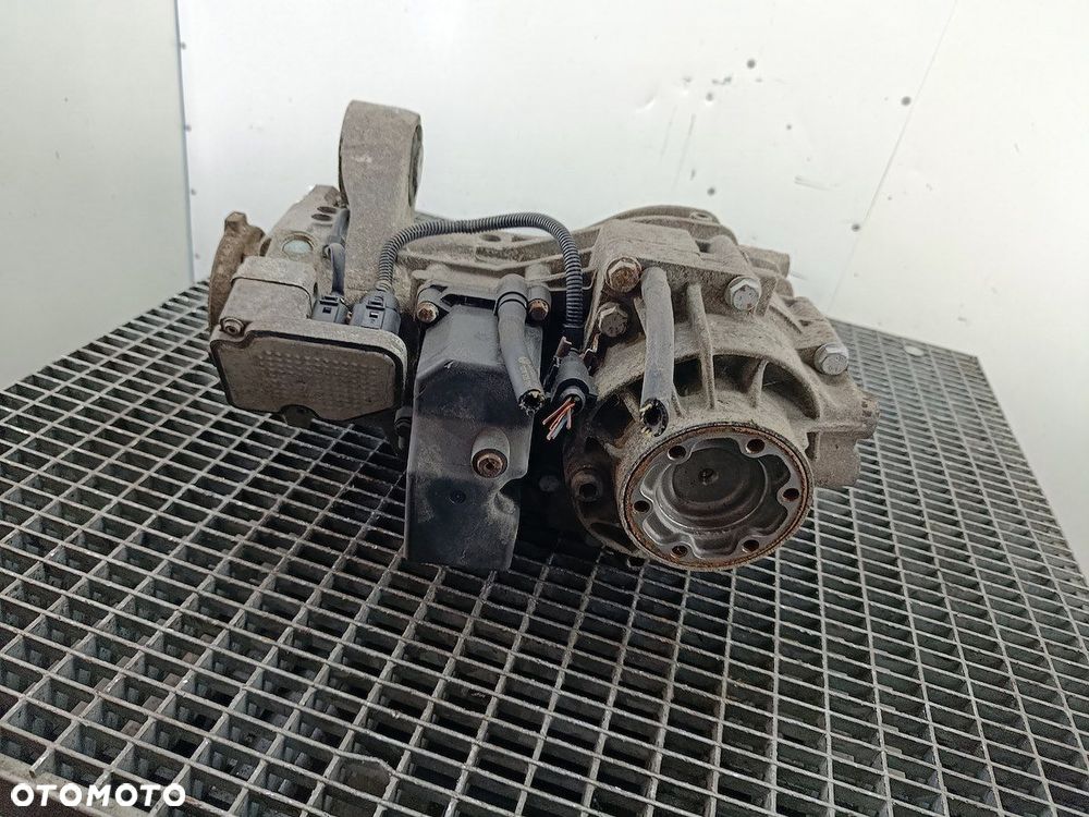 DYFERENCJAŁ TYŁ VW TRANSPORTER T5 02W525554G 2.5 TDI - 2