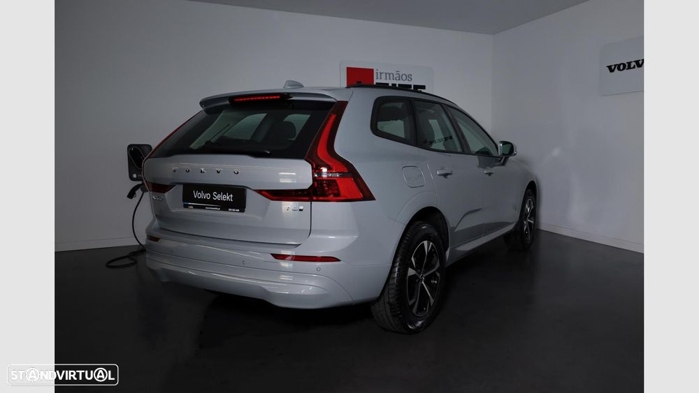 Volvo XC 60 2.0 T6 PHEV Core AWD - 6