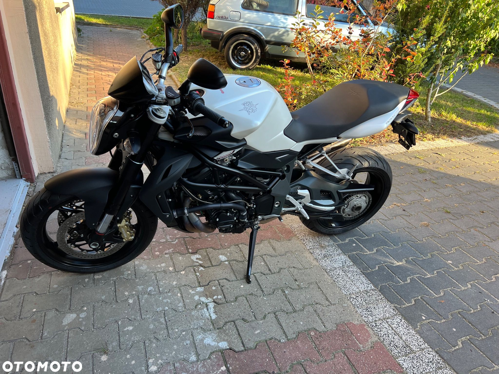 MV AGUSTA Brutale - 1