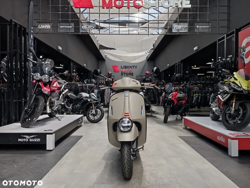 Vespa GTV-LXV - 2