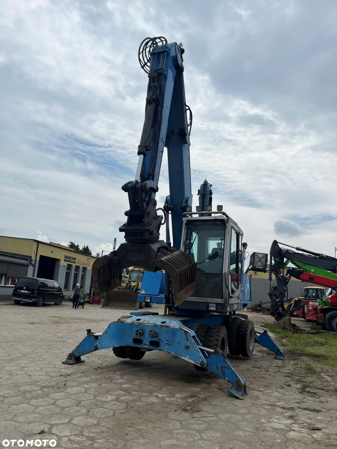 Fuchs MHL320 - 5