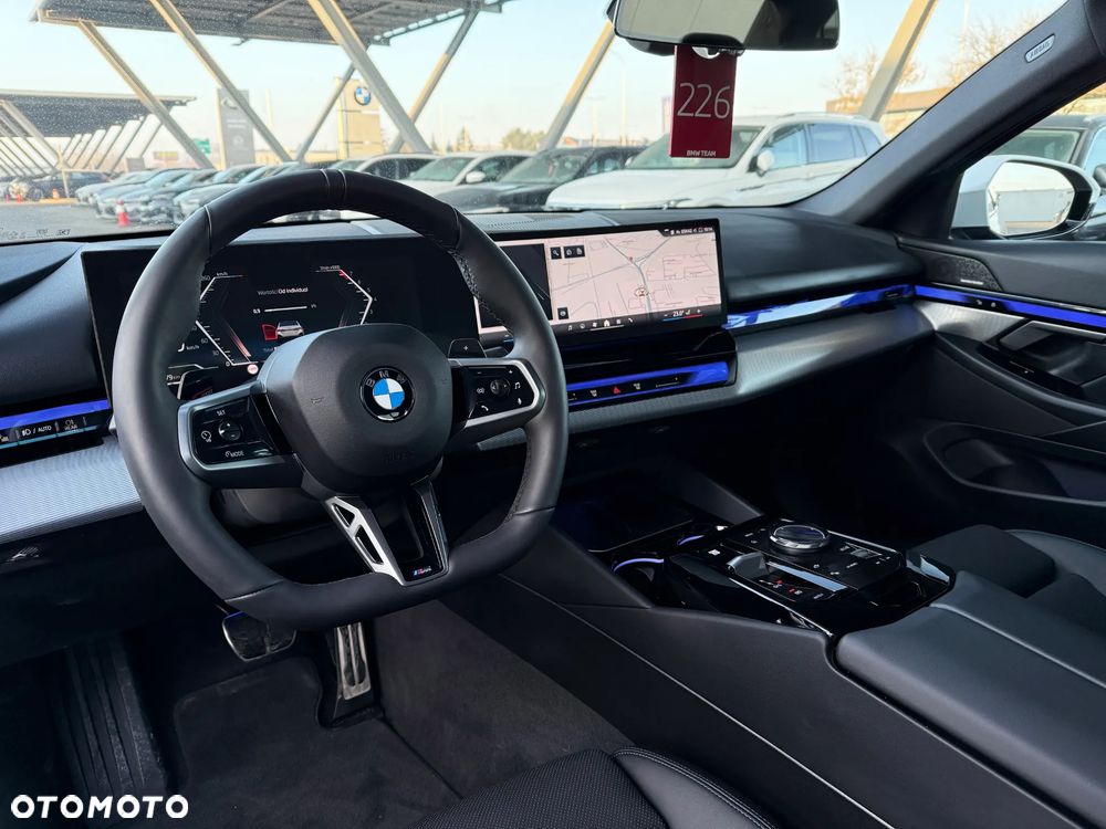 BMW Seria 5 - 24