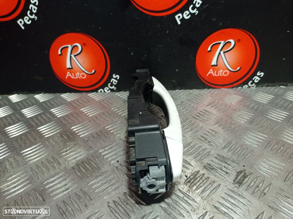 Puxador Exterior Frente Esquerdo Peugeot 508 Sw I (8E_) - 4