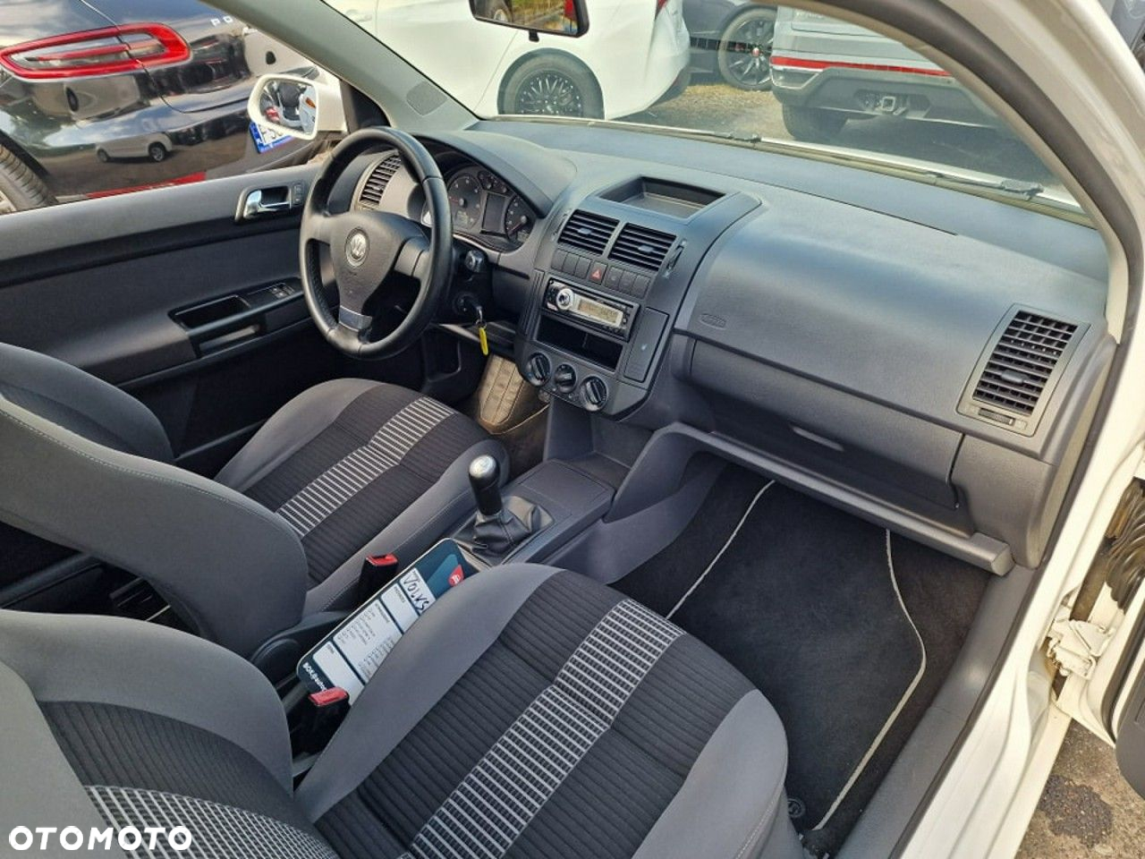 Volkswagen Polo 1.4 TDI Comfortline - 17