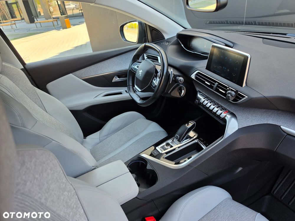 Peugeot 3008 BlueHDi 180 Stop & Start EAT8 Crossway - 9