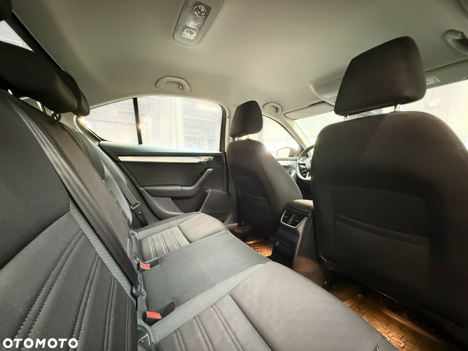 Skoda Octavia 1.5 TSI ACT Ambition - 20