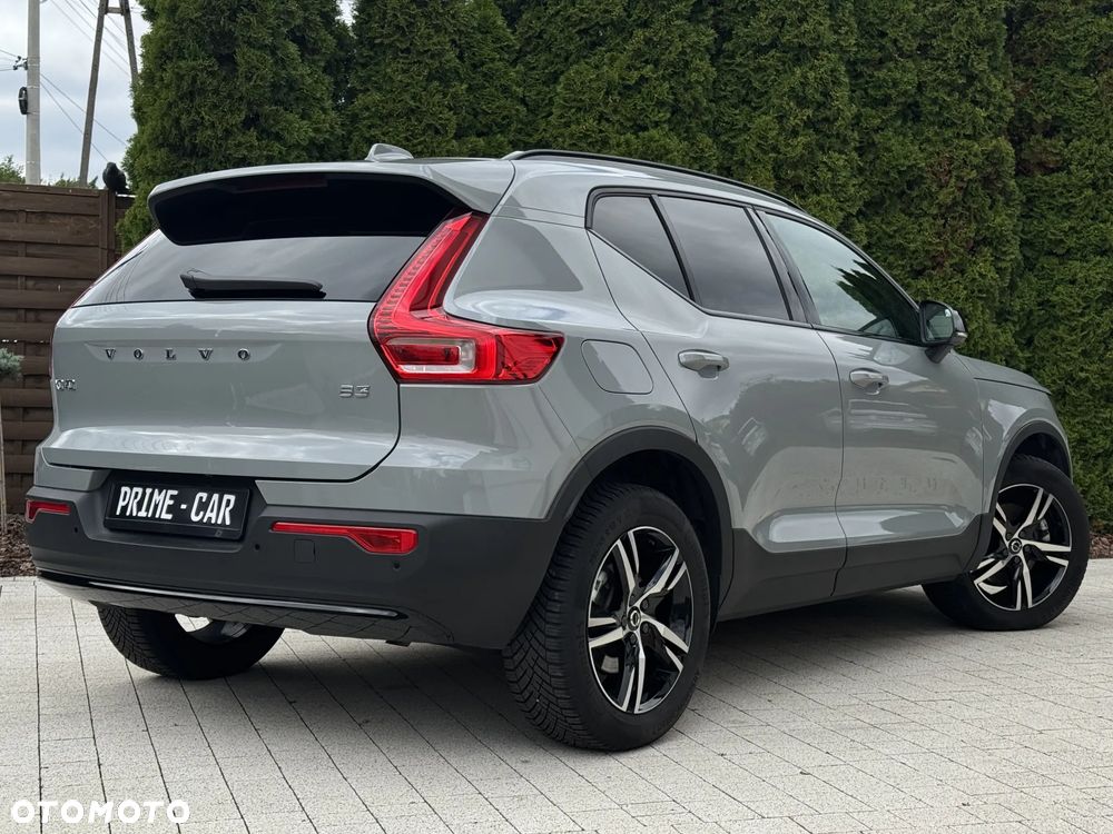 Volvo XC 40 B3 B DKG Plus Dark - 4