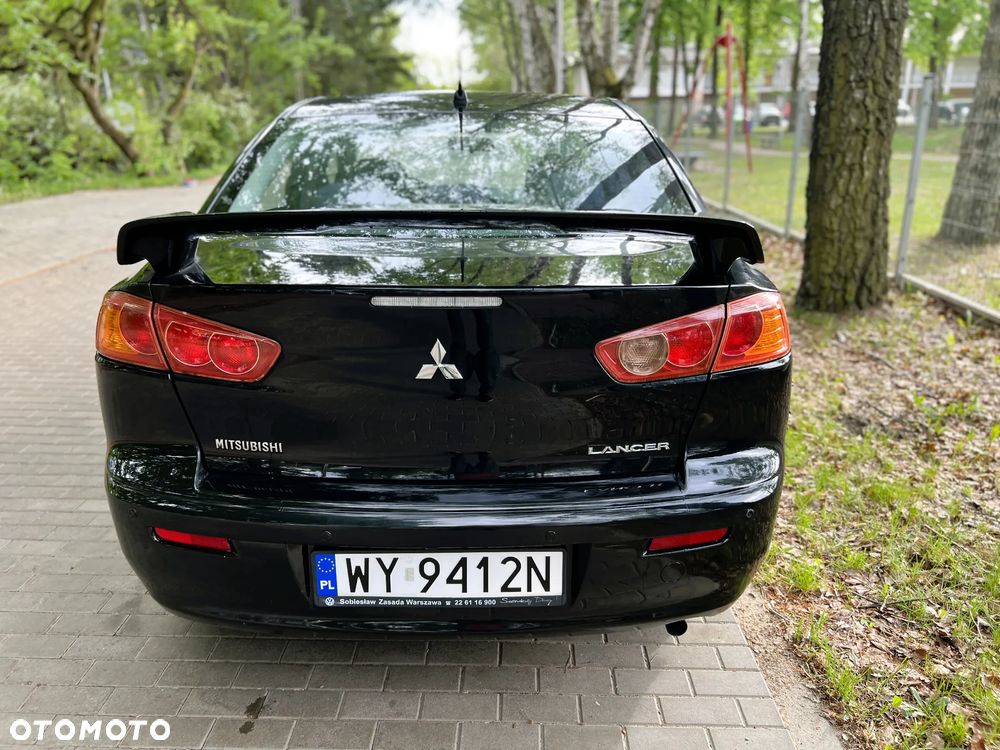 Mitsubishi Lancer - 34