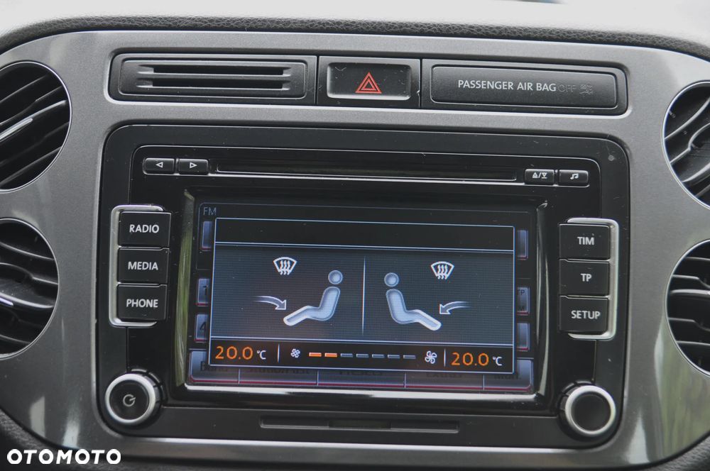 Volkswagen Tiguan 2.0 TDI DPF BlueMotion Technology Exclusive - 19