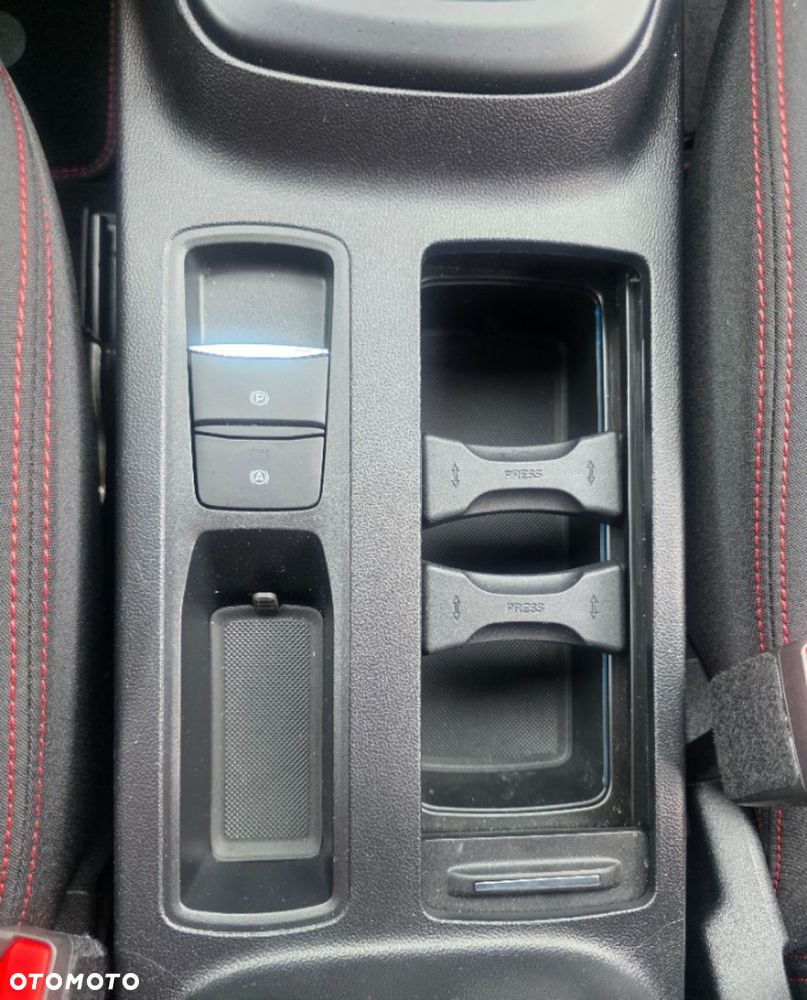 Ford Focus - 29