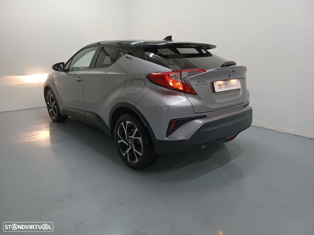 Toyota C-HR - 4
