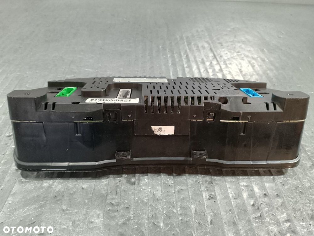 LICZNIK AUDI A6 C5 4B0920931C 110.008.948/016 2.4 - 2