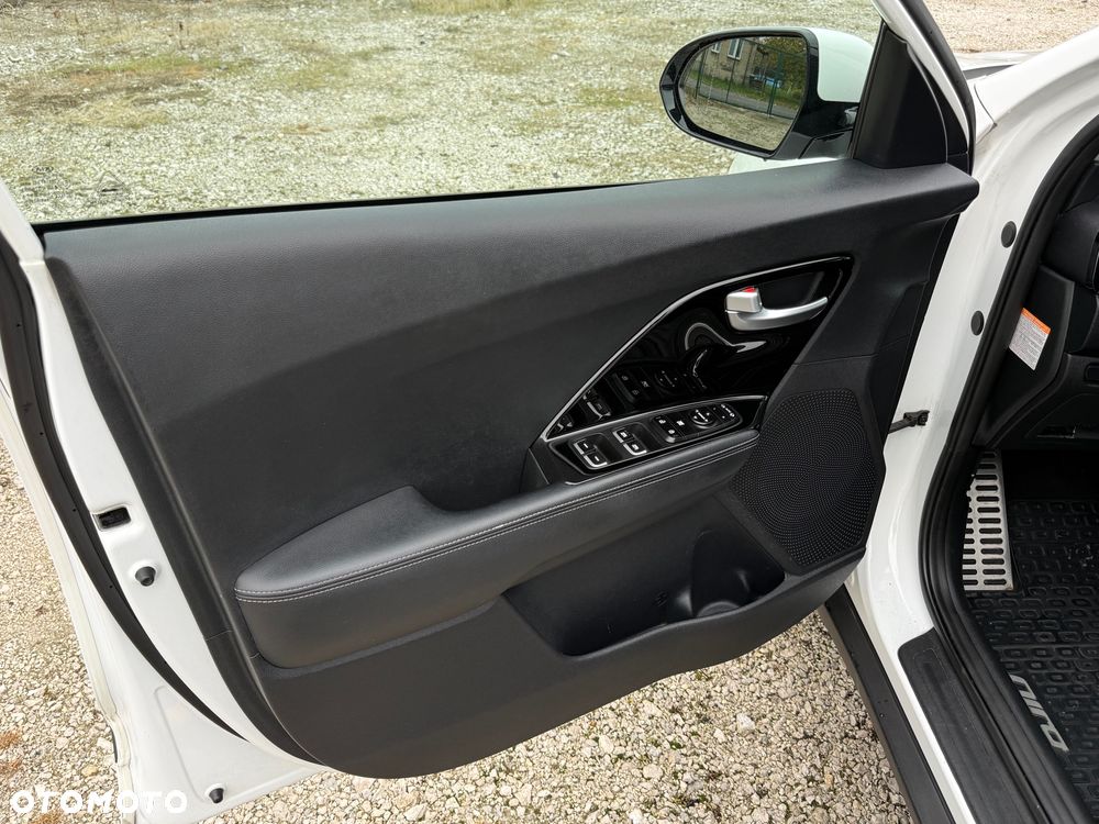 Kia Niro 1.6 GDI Hybrid XL - 16