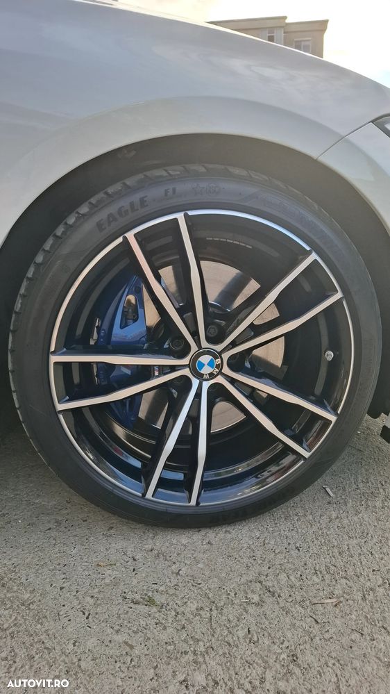BMW Seria 3 320i Aut. Edition M Sport Shadow - 20