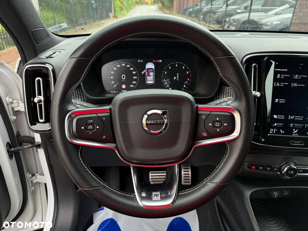 Volvo XC 40 T5 AWD R-Design - 25