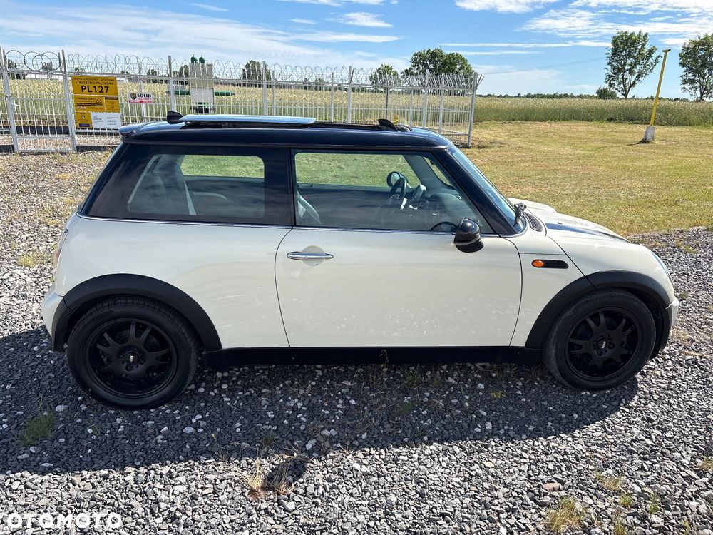 MINI Cooper Seven - 33