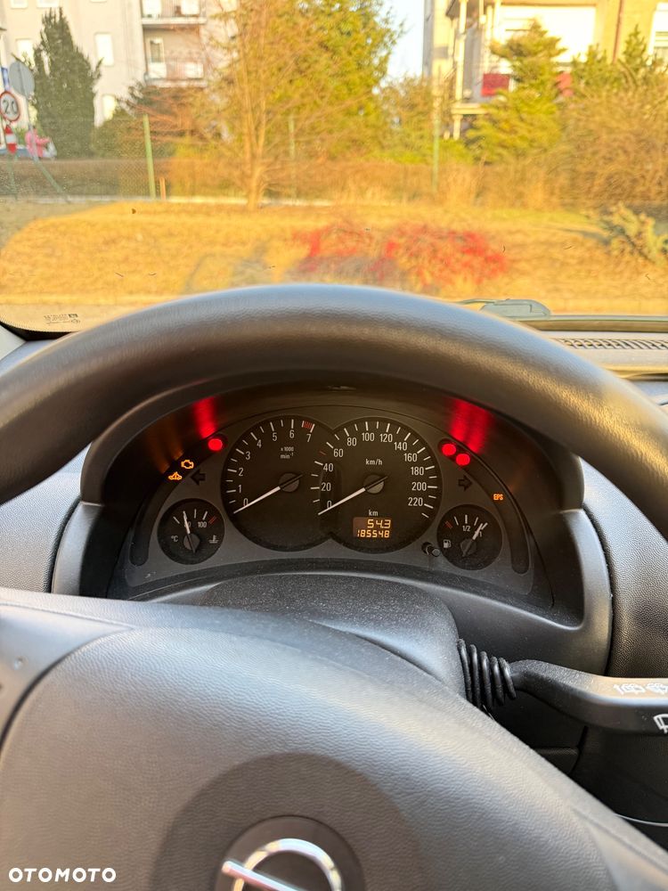 Opel Corsa - 8