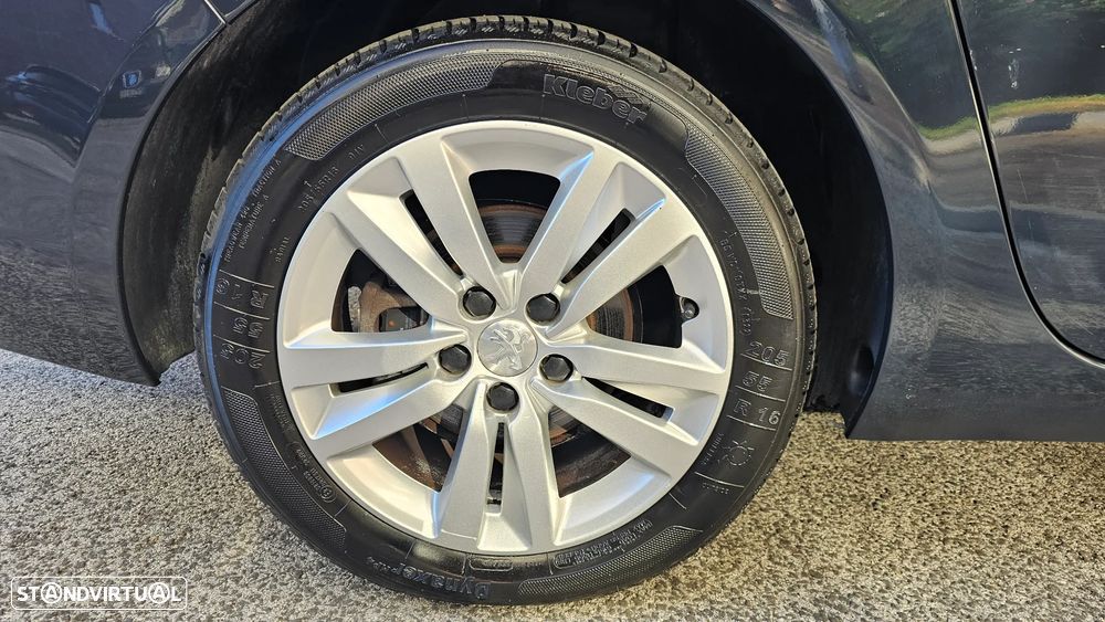 Peugeot 308 SW 1.5 BlueHDi Active EAT8 - 11