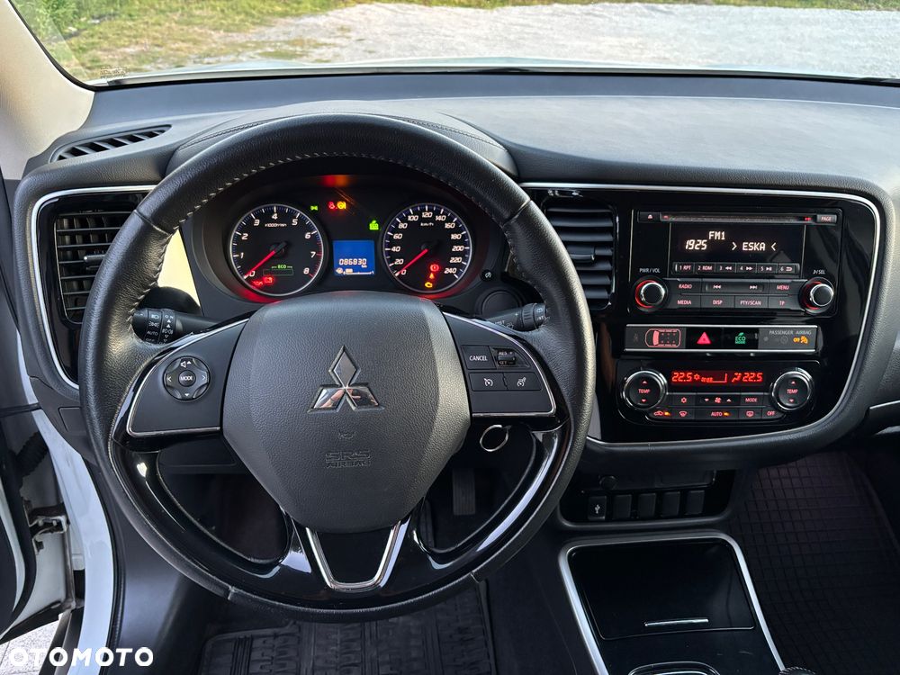 Mitsubishi Outlander 2.0 City Style 2WD - 18