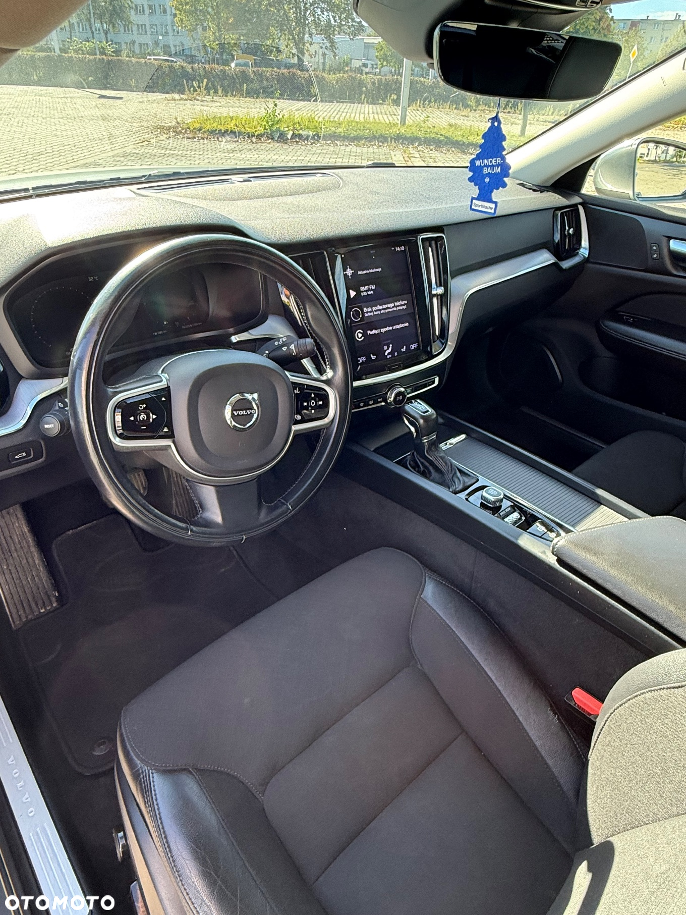 Volvo V60 D3 Geartronic R-Design - 6
