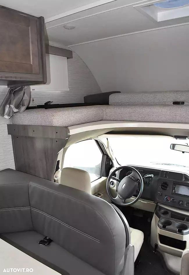 Ford E350 - 13