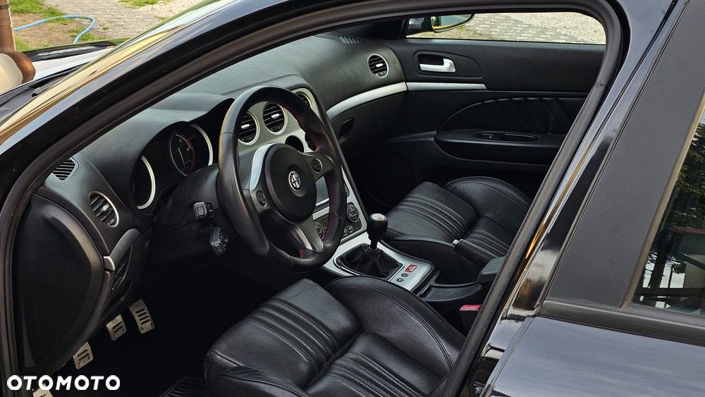 Alfa Romeo 159 2.4JTDM ti - 11