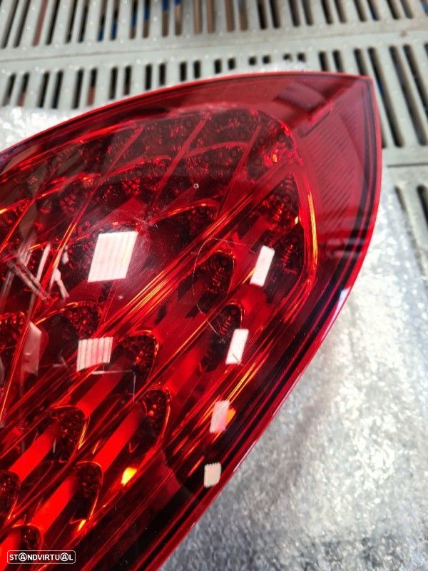 Farolim Direito Do Painel Lanterna Tras Stop Drt Porsche Cayenne (9Pa) - 9