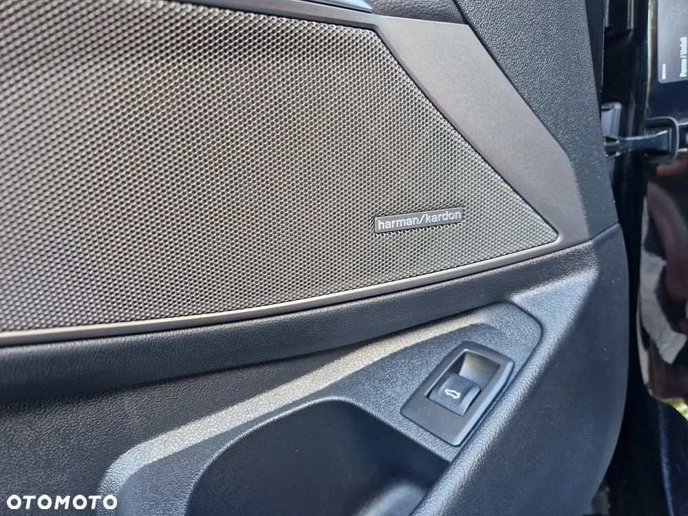 BMW Seria 3 320d Sport Line Shadow sport - 18