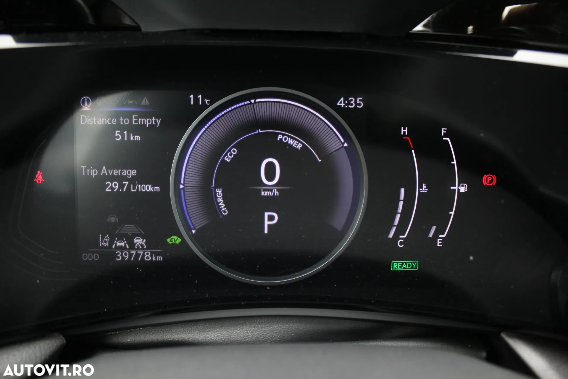Lexus Seria NX - 12