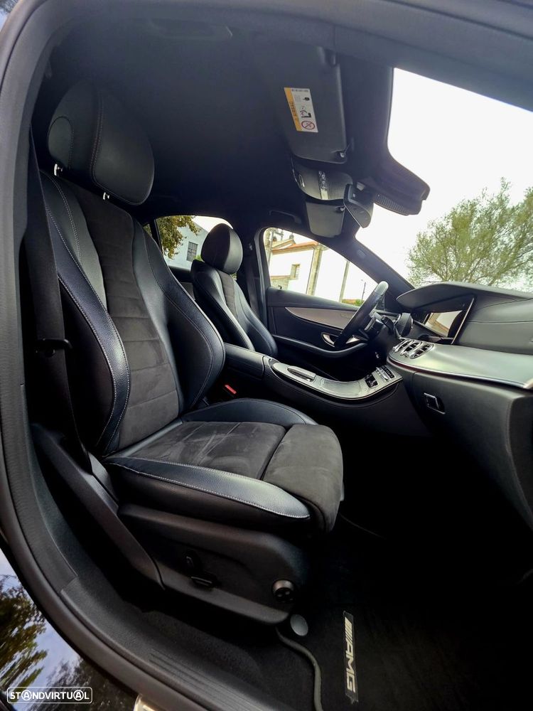 Mercedes-Benz E 300 - 12