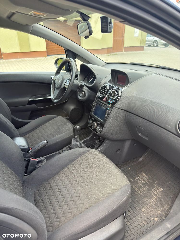 Opel Corsa 1.2 16V Graphite - 14