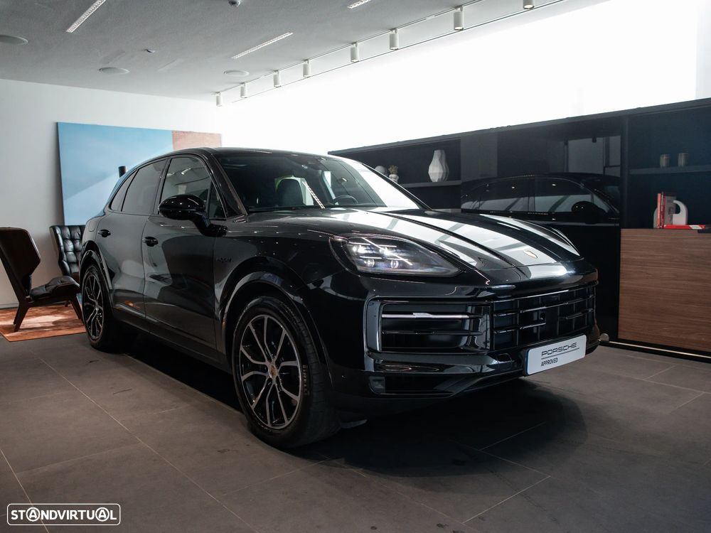 Porsche Cayenne E-Hybrid - 2