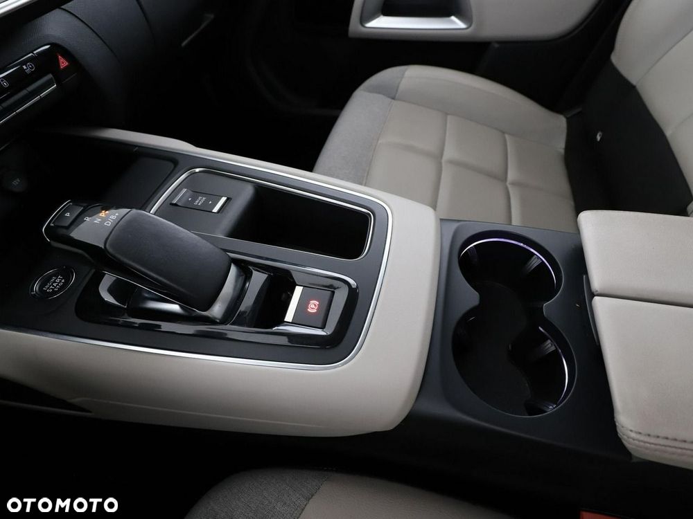 Citroën C5 Aircross 225 e-EAT8 ë-SERIES - 31