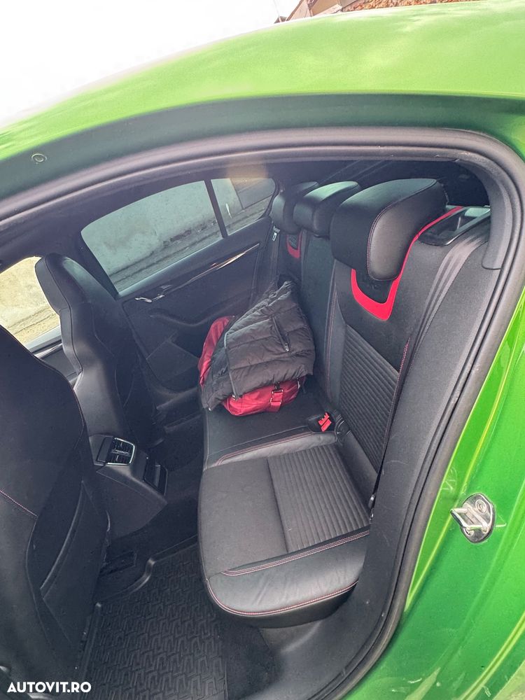 Skoda Octavia 2.0 TSI RS - 13