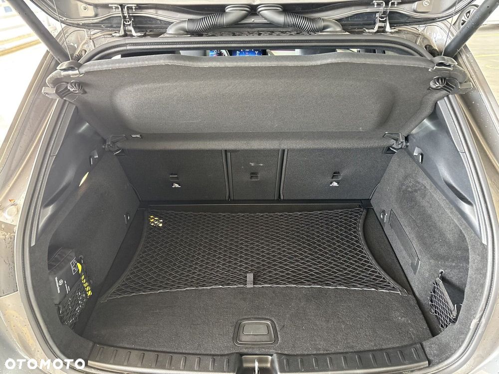 Mercedes-Benz GLA 200 mHEV AMG Line 7G-DCT - 28