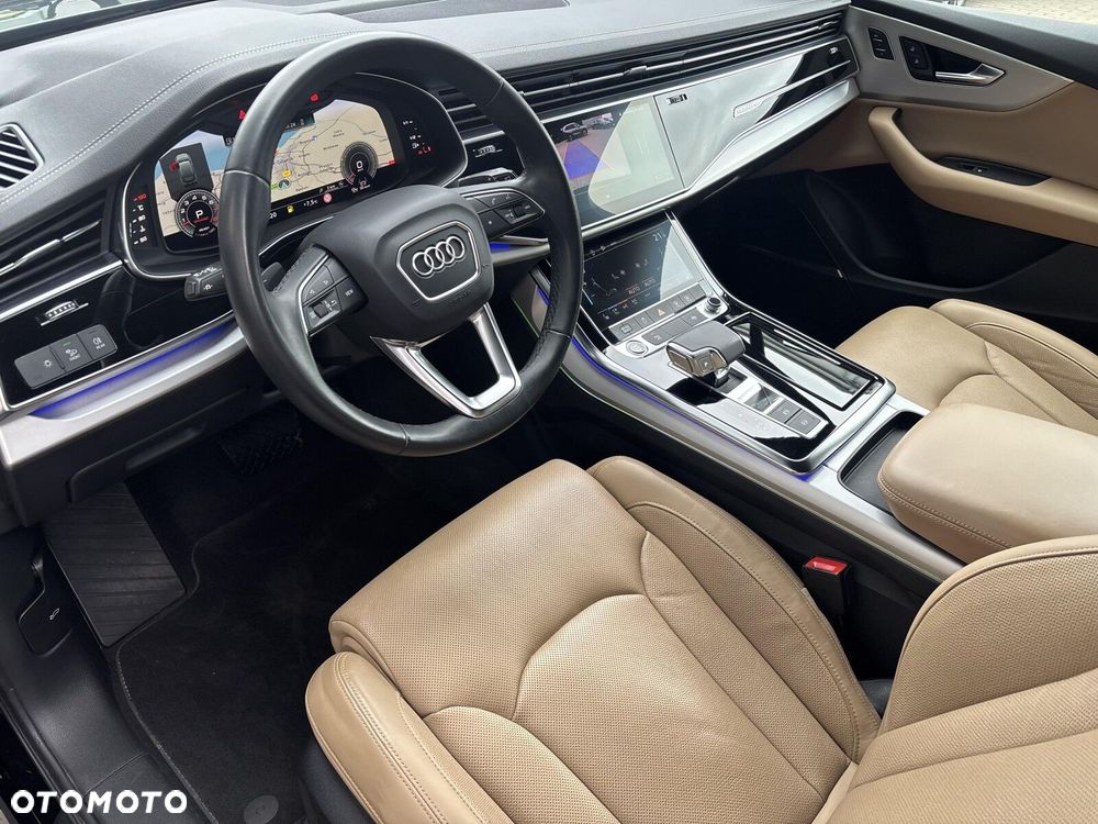 Audi Q7 - 16