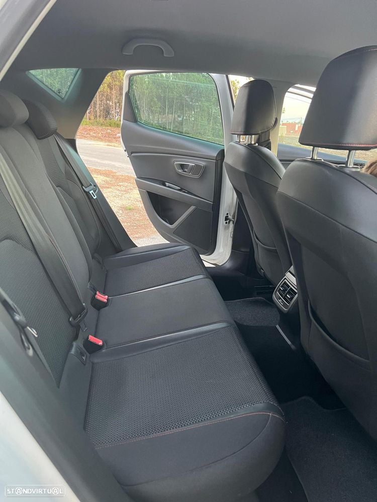 SEAT Leon 2.0 TDI DPF FR - 10