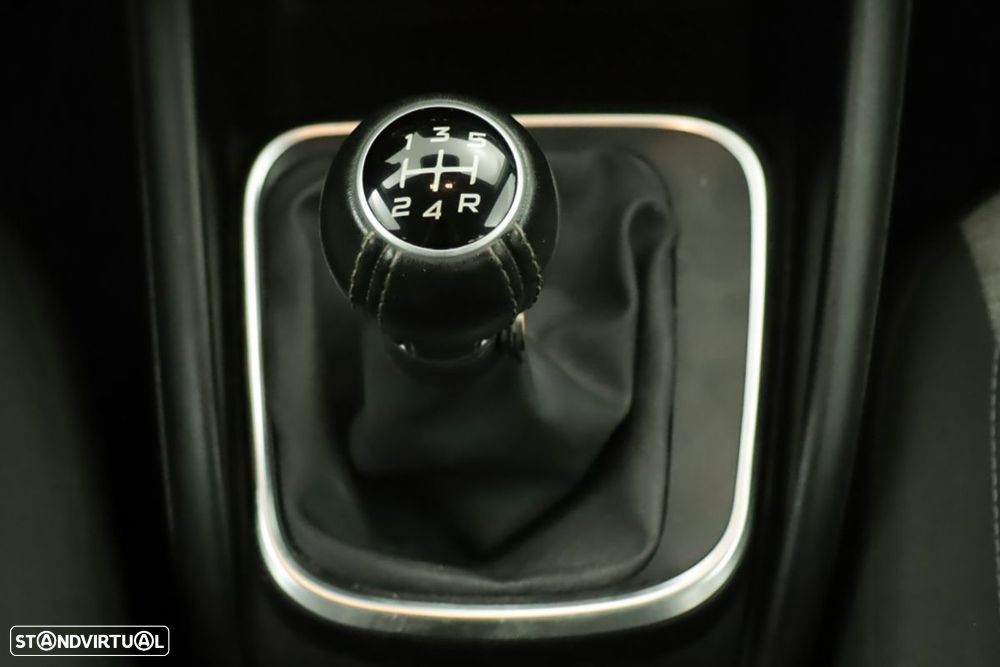 Fiat Tipo Cross 1.0 GSE T3 - 12