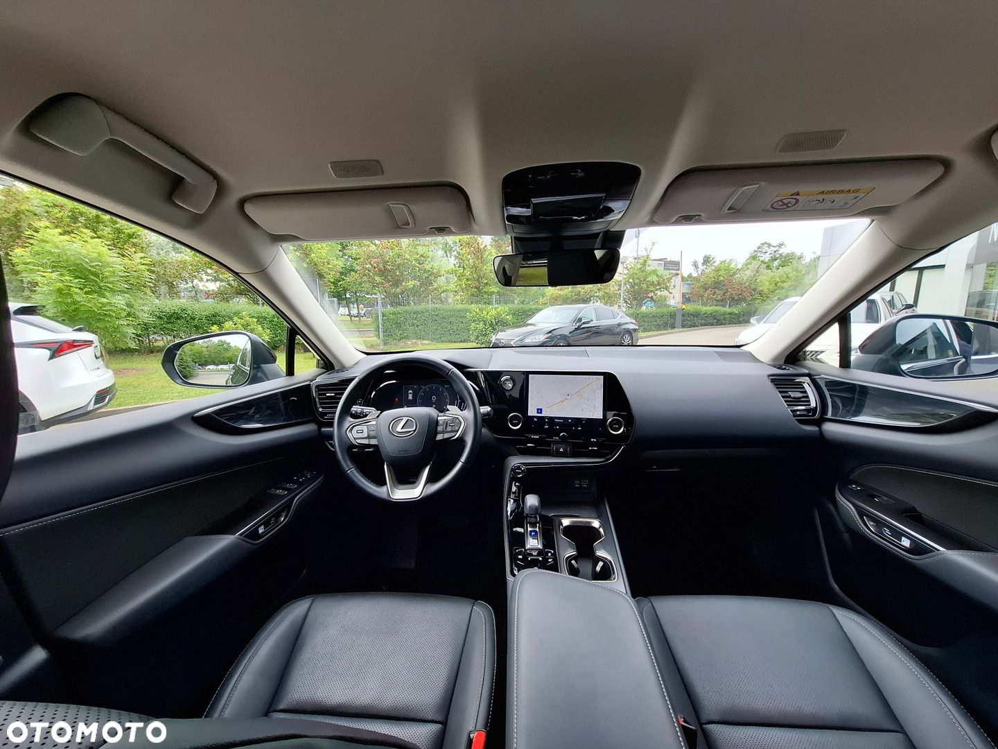 Lexus NX - 28