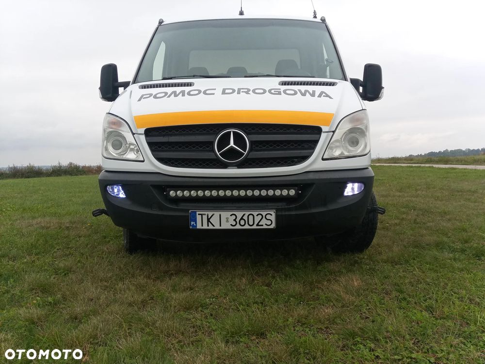 Mercedes-Benz Sprinter - 9