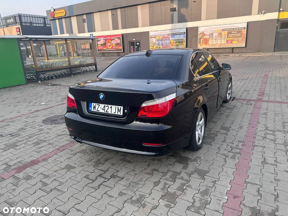 BMW Seria 5 525d - 4