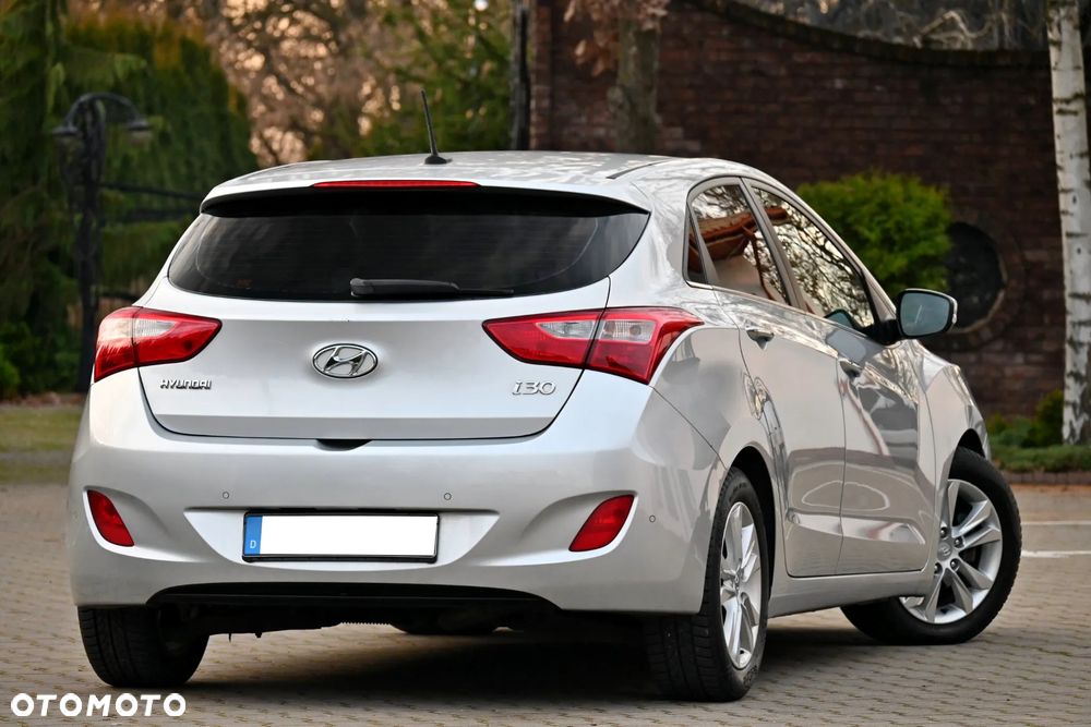 Hyundai i30 1.6 CRDi Premium - 18