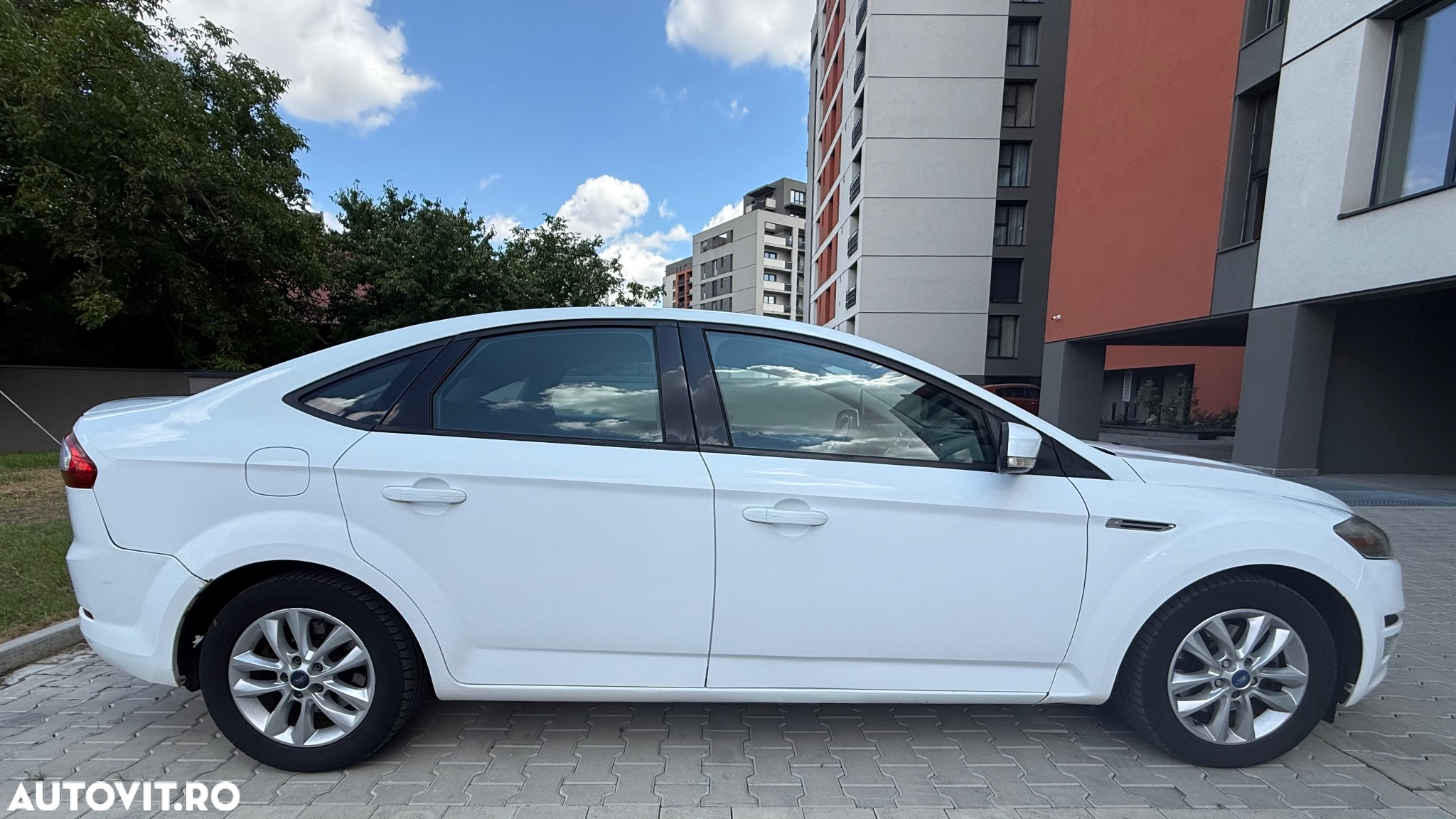 Ford Mondeo 1.6 TDCi ECOnetic Start-Stopp Ambiente - 3