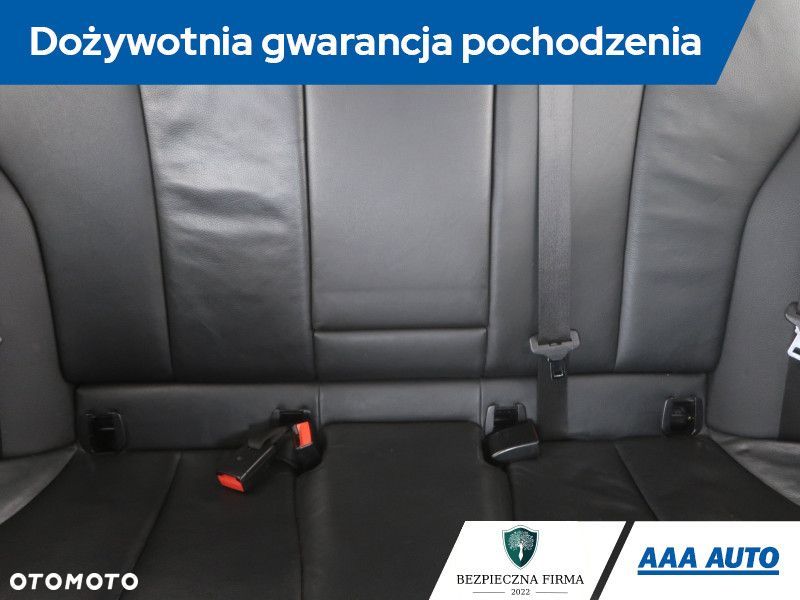 BMW Seria 1 - 12