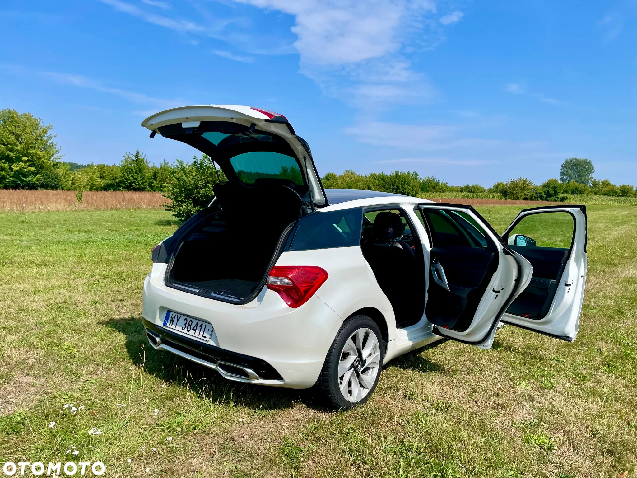 Citroën DS5 2.0 HDi Hybrid4 SportChic MCP - 12