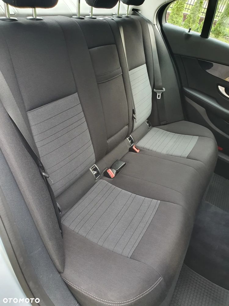 Mercedes-Benz Klasa C 200 (BlueTEC) d 7G-TRONIC Exclusive - 25