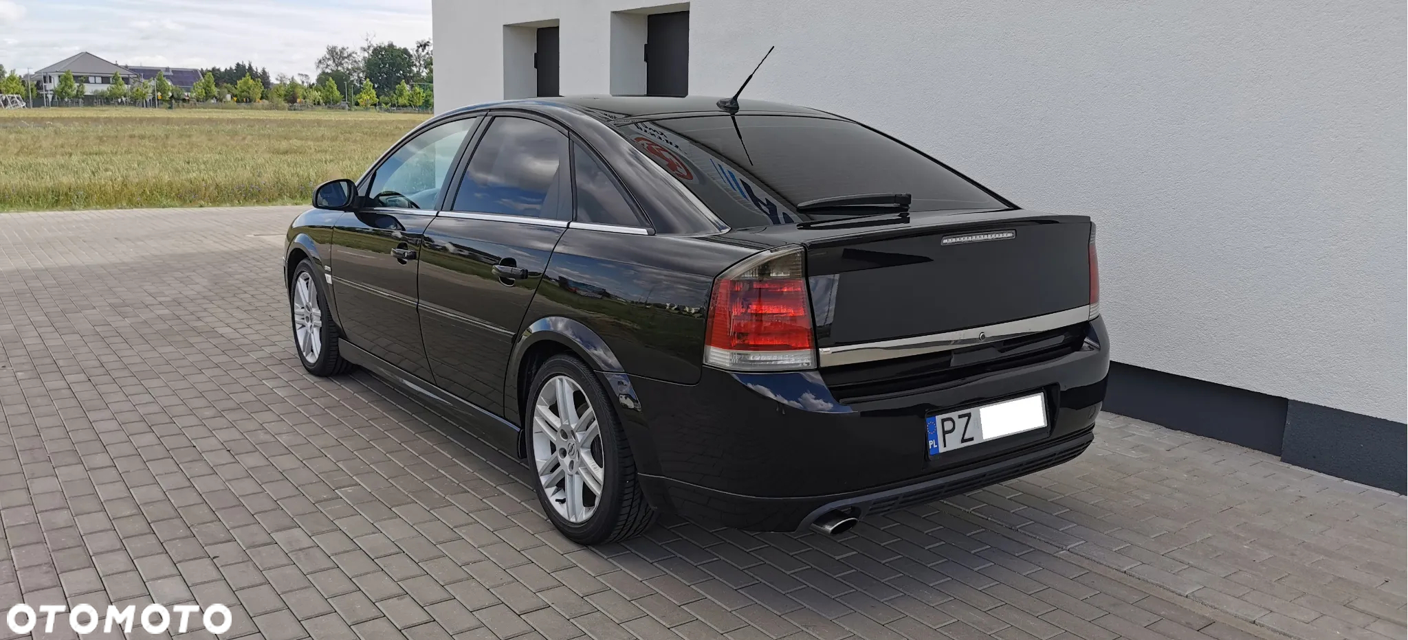 Opel Vectra 1.9 CDTI Sport / GTS - 40