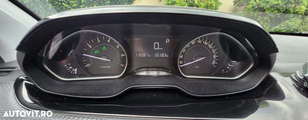 Peugeot 2008 - 2