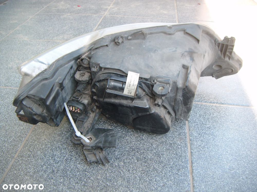 seat ibiza 4 6j 10r lampa lewy przód - 2